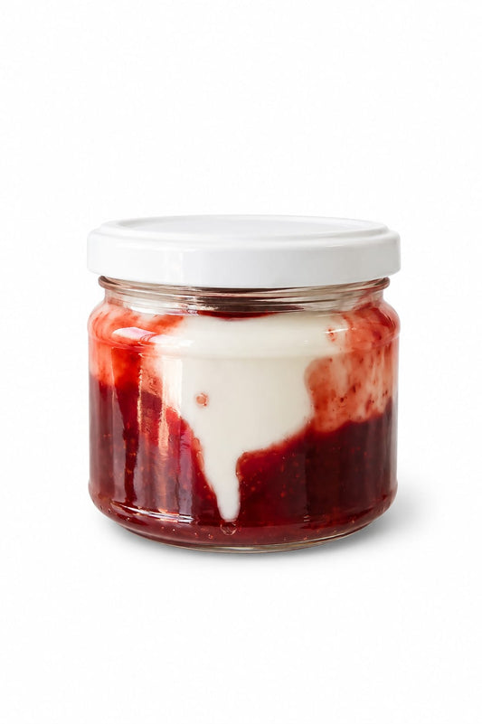 Strawberry jam halva  طحينة مع مربّى الفريز product packaging
